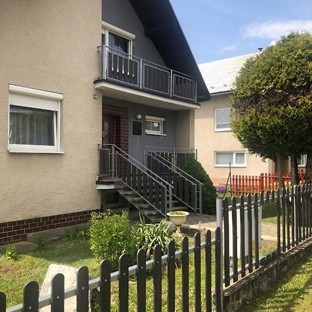 Privat Nika 246 Apartamento Liptovský Trnovec Exterior foto